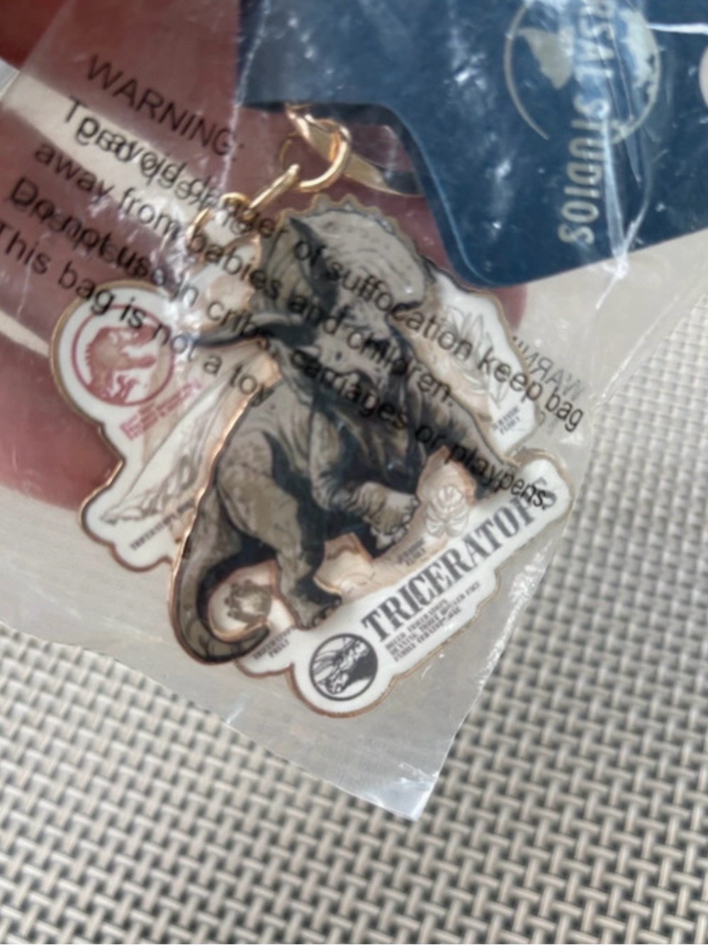 Jurassic world dinosaurs keychain